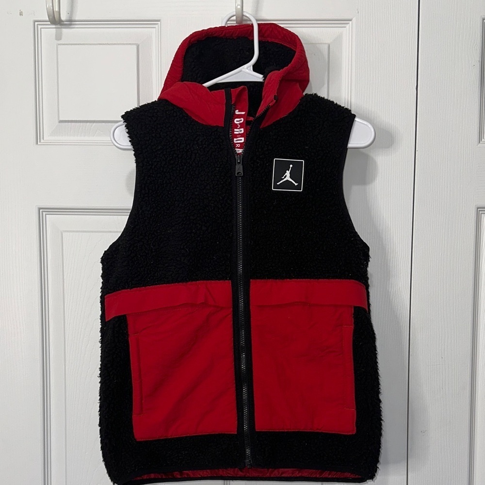 Jordan Kids' Black and Red Hooded Vest